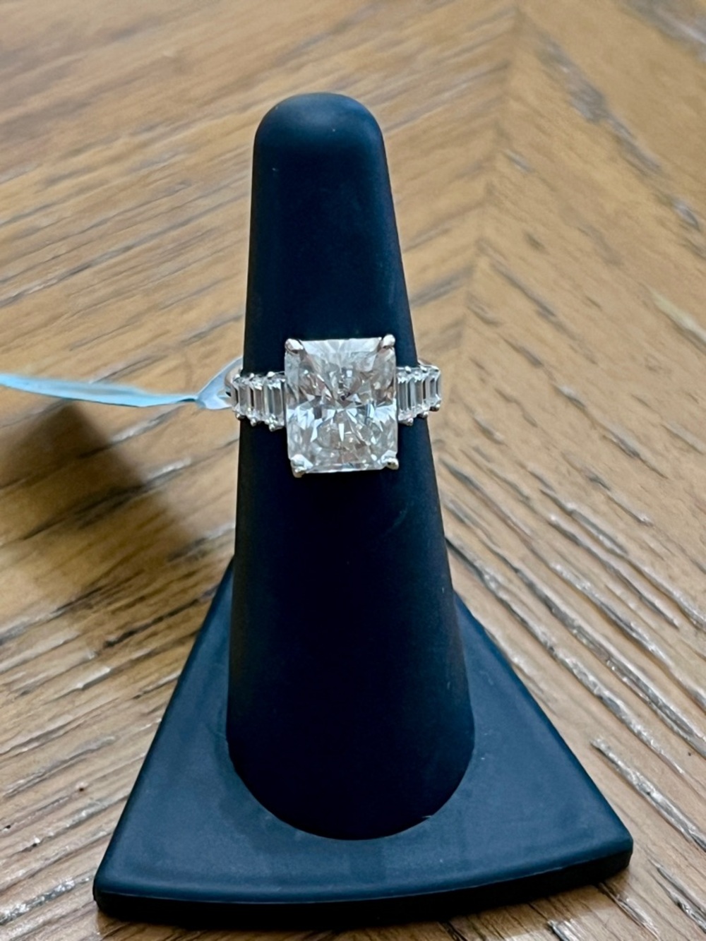 5.63CT Emerald Cut Moissanite Ring with Baguettes